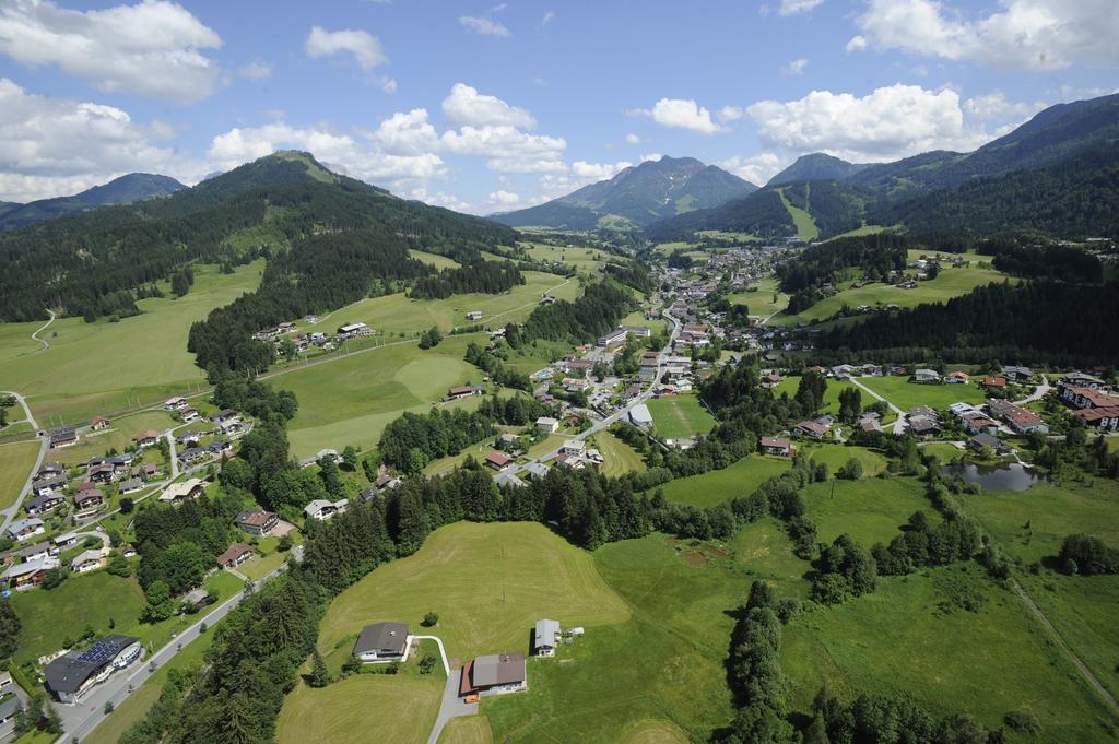 Gaestehaus Gollner Fieberbrunn Buitenkant foto
