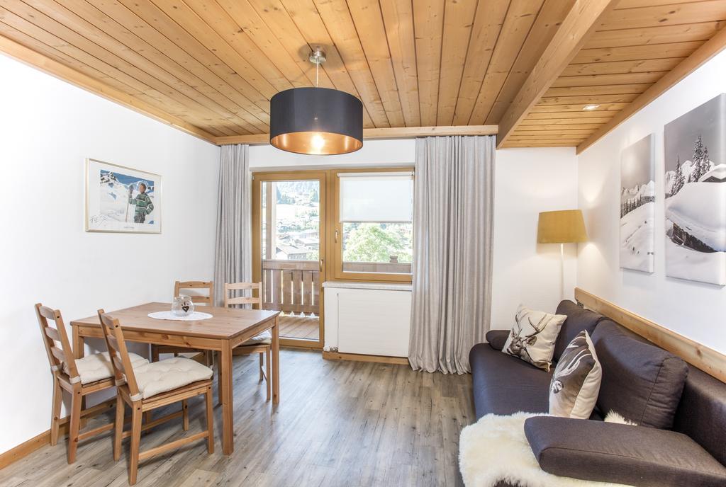 Gaestehaus Gollner Fieberbrunn Buitenkant foto